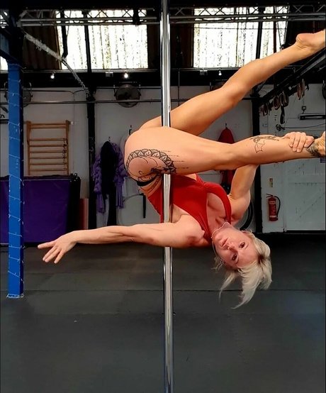 lunatickles onlyfans images