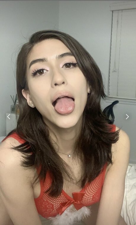 Uyuna nudes onlyfans leaks