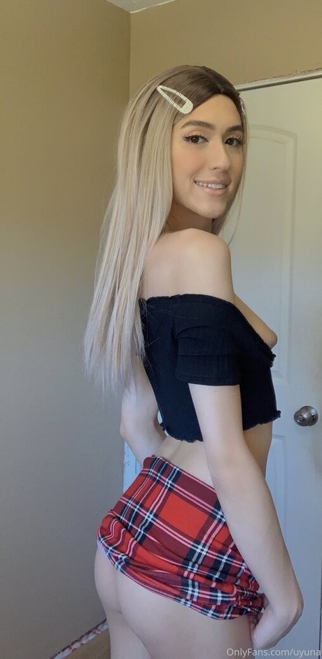 Uyuna onlyfans lean