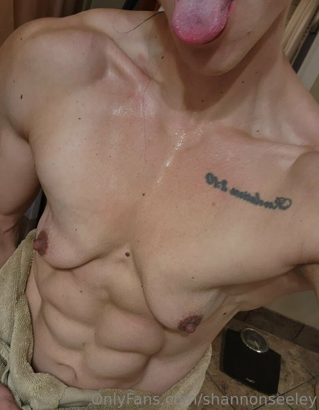 Shannon Seeley onlyfans content type