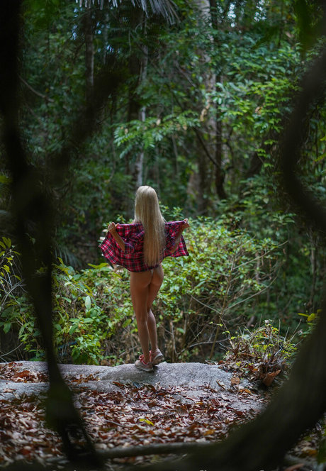 sofie perfect sin onlyfans content leaked