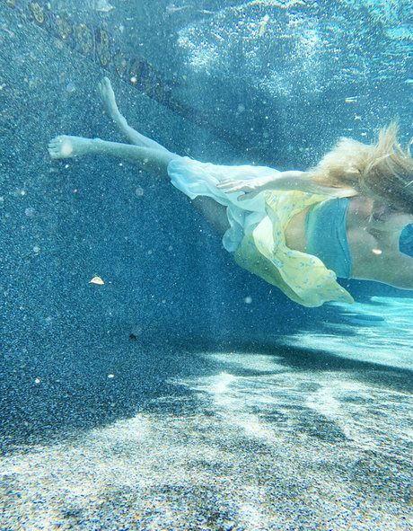 Naomi Kyle naked onlyfans pics