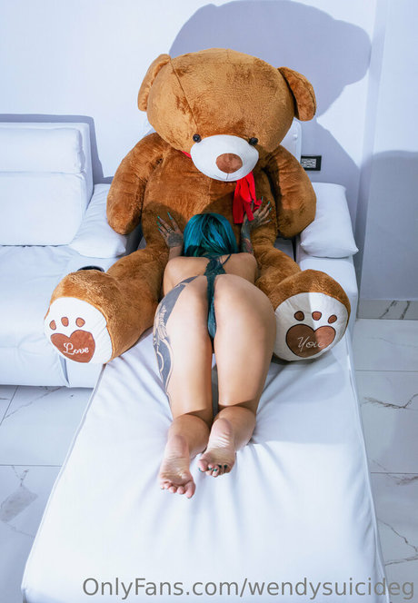 wendysuicideg only fans pic