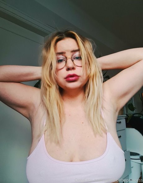 glitterbabeprincess onlyfans leaka