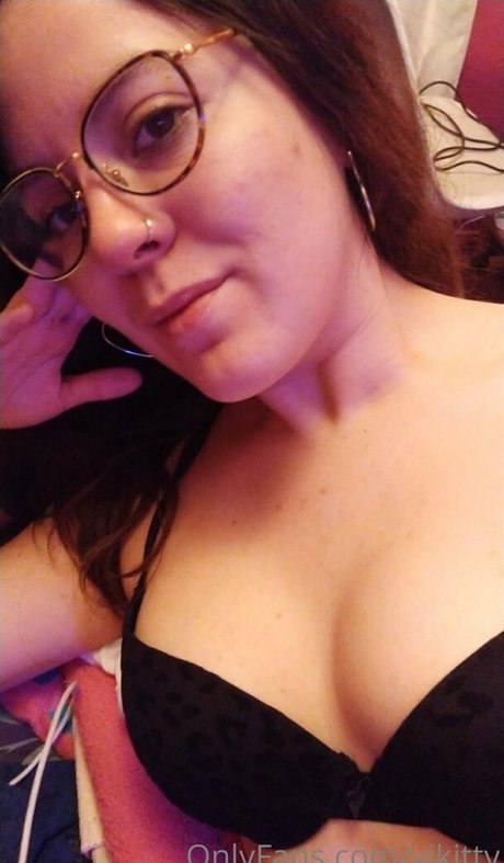 vikitty sexy onlyfans