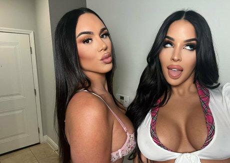 tsitaliaarianna onlyfans model photo