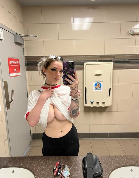 demon fatale nudes onlyfans leaks