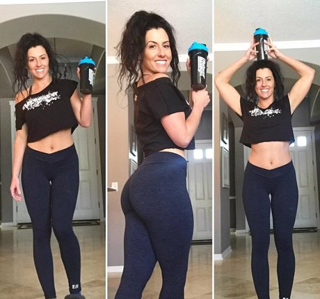 Santana Garrett only fans photos