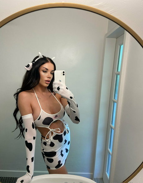 itssaraxo leaked onlyfans naked