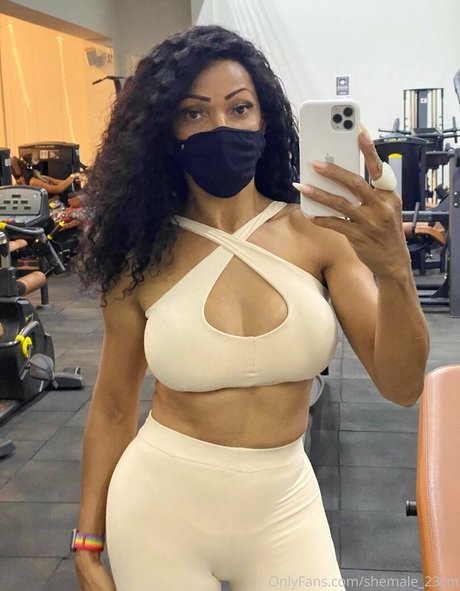 shemale 23cm nude leaks onlyfans