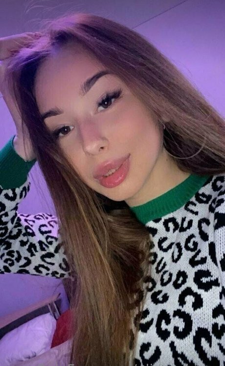 alicee kisss onlyfans