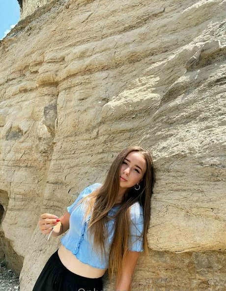 alicee kisss onlyfans archive