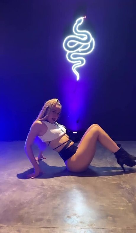 ampipenia new onlyfans leaks