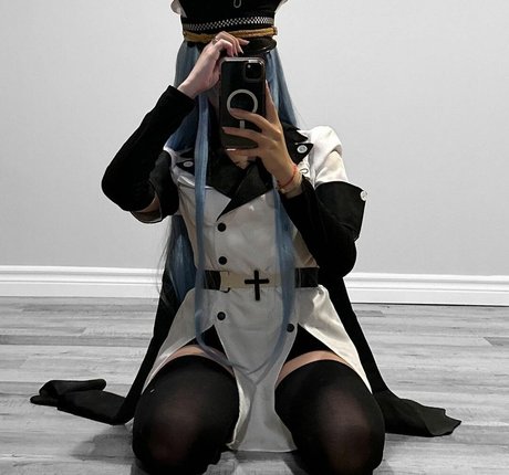 Soniyoru onlyfans strip tease