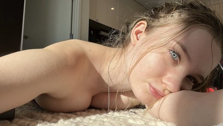 Comflly onlyfans free