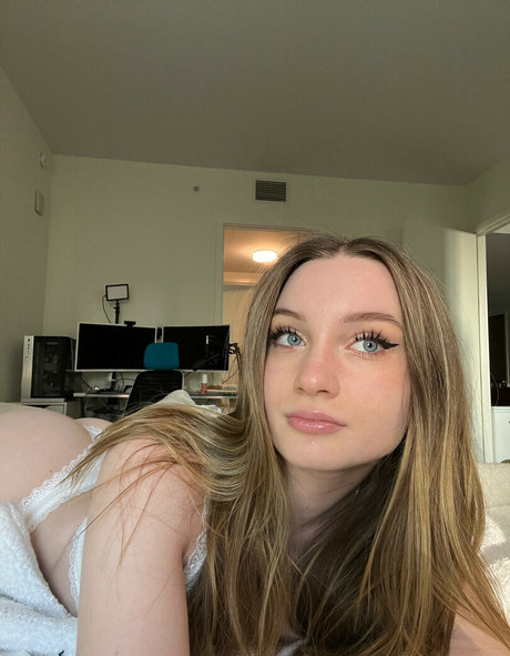 Comflly leaked onlyfans sextape