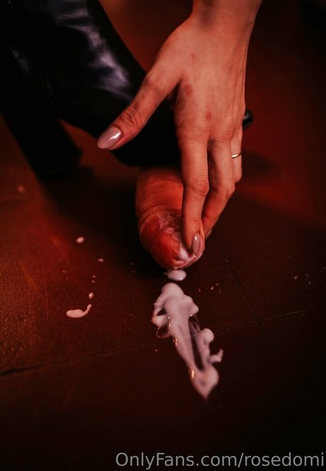 bbw hairy pussy onlyfans adult portrayal