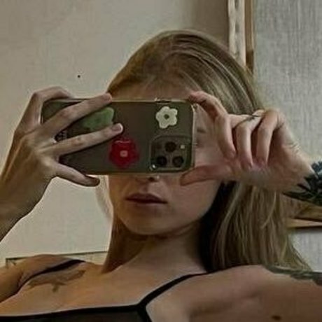 nausicaaa onlyfans pic