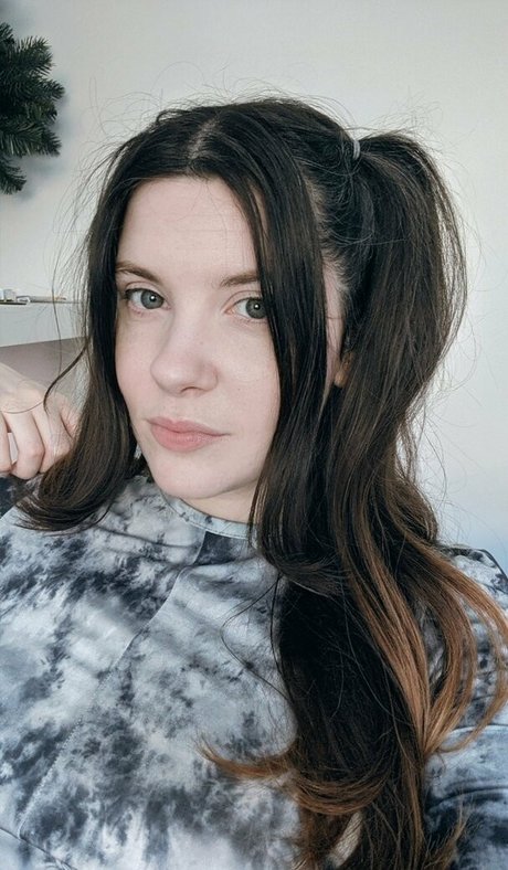 hairyhanny leaked onlyfans pics