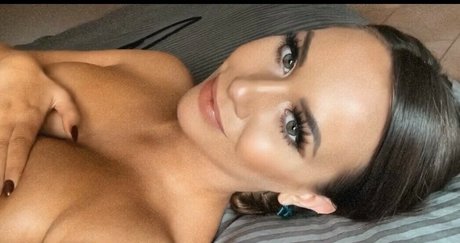 Esmeeteaches onlyfans leaks nude