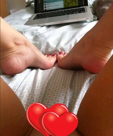 Justwoman 42 is on onlyfans