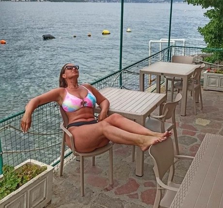 Justwoman 42 fans only