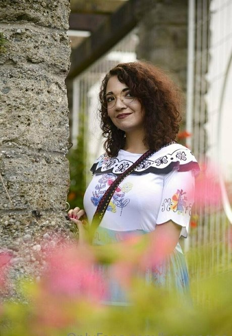 lunagogoo onlyfans model photos