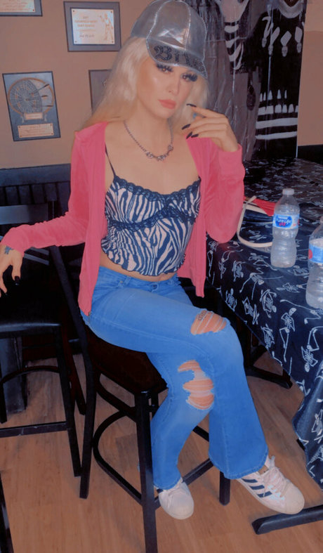 taytaypeepshow only fans leaks