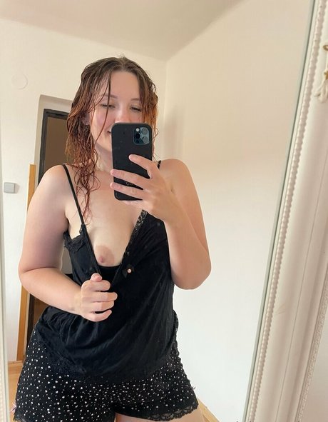 feet teen onlyfans exclusive pics