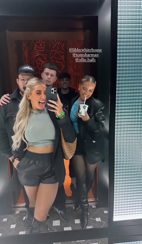 Saffron Barker onlyfans sextape