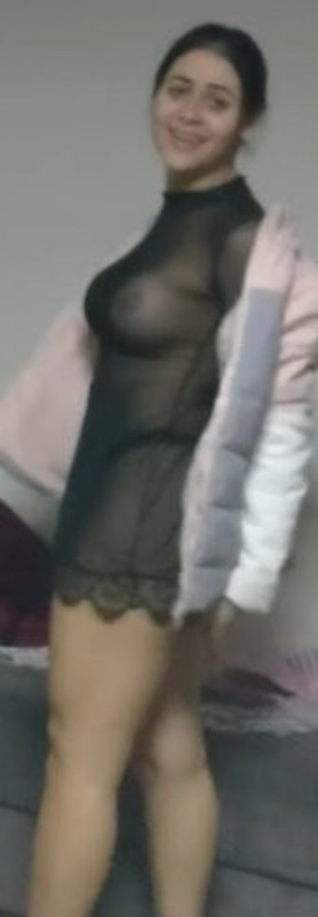 Bella Menezes onlyfans porn leaked