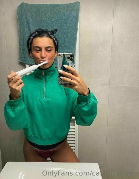 call me juliia only fans leaks