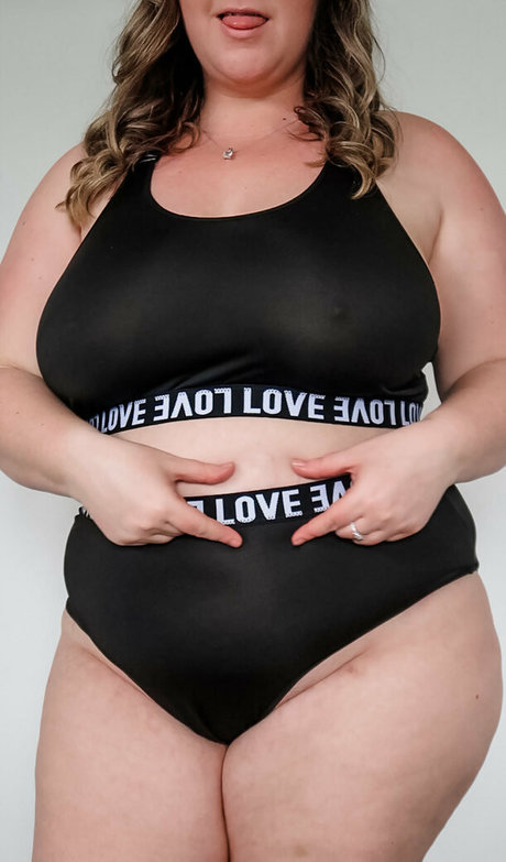 ashleytheteasefree nudes onlyfans