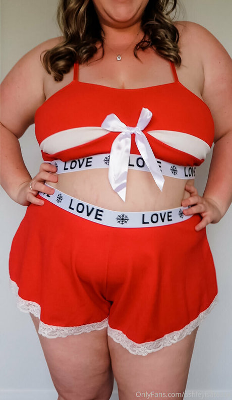 ashleytheteasefree leaked only fans