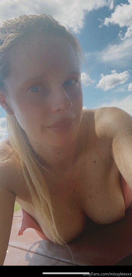 dvpgirlnextdoorxxx onlyfans lesk