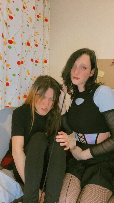 thatdepressedrat onlyfans photo