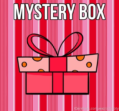 exoticbooty  self-portrait