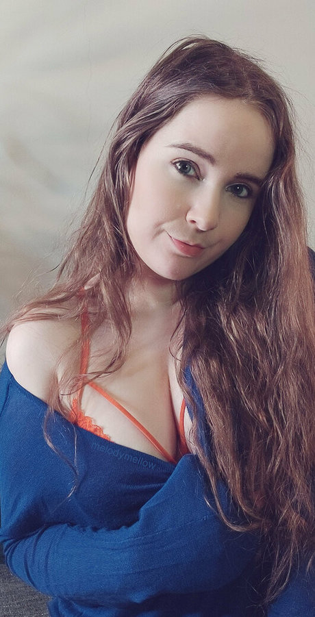 melodymellow onlyfans public photos