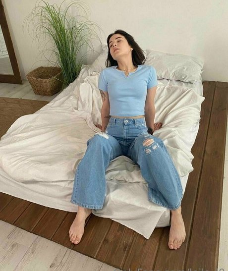 leila l0 onlyfans pictures