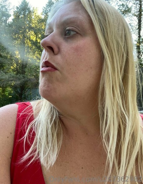 smokybrookeb onlyfans pics