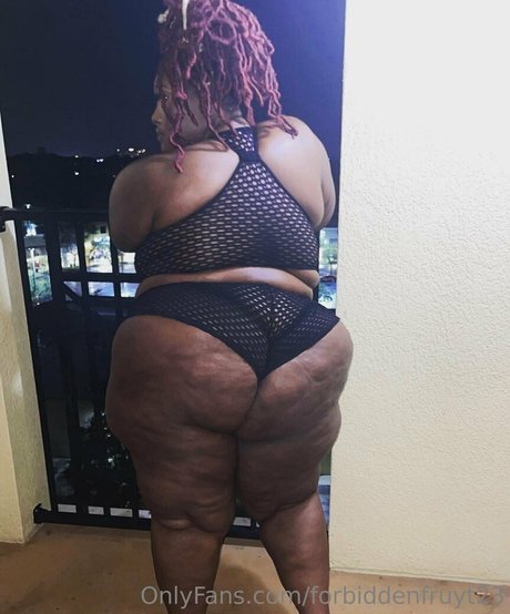 forbiddenfruyt23 onlyfans photo