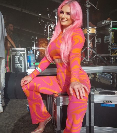 Grace Chatto onlyfans nude leaks