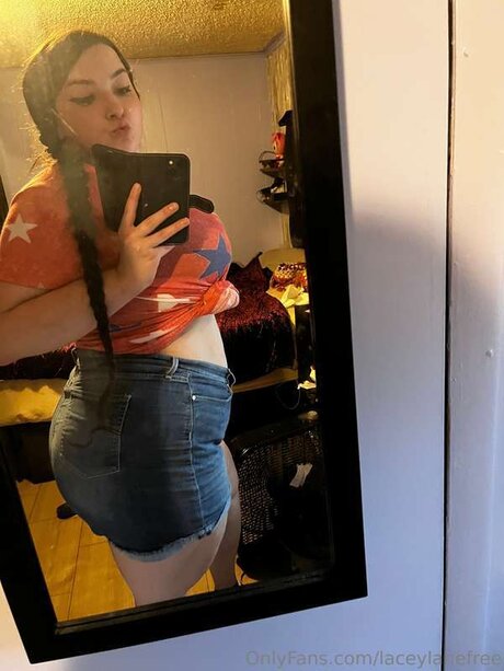 laceylanefree only fans leak