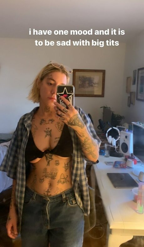 Velvetears onlyfans pictures