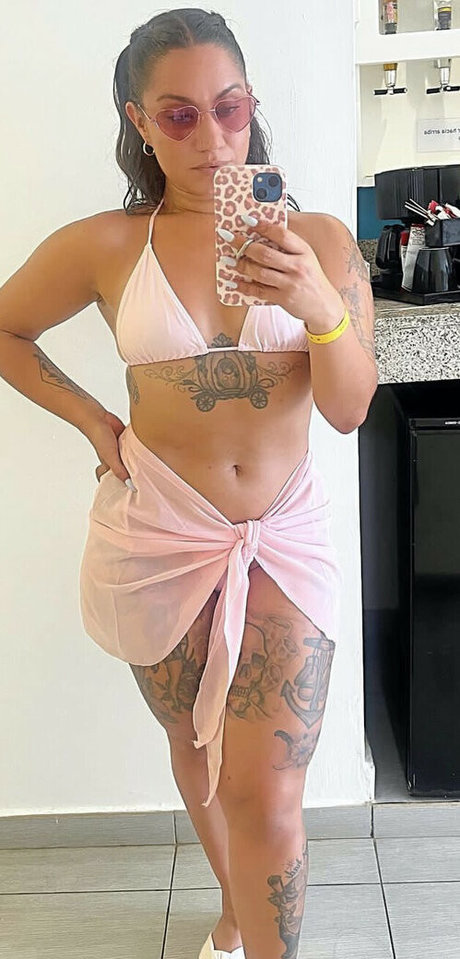 Lolo Barreiro only fans pictures