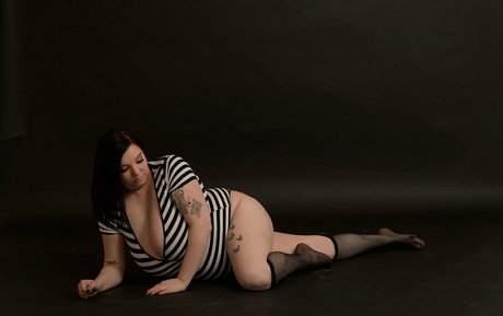 babeoftheweek onlyfans leak ass