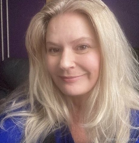 uniquilyyours onlyfans leaked sex