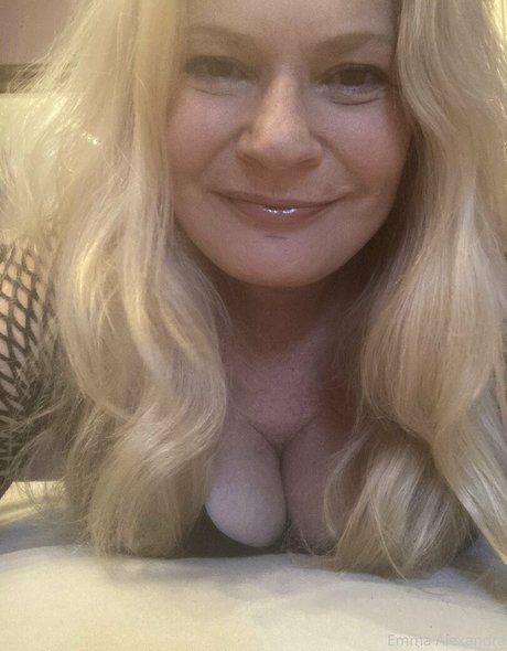 beauty asian onlyfans pretty self-portrait