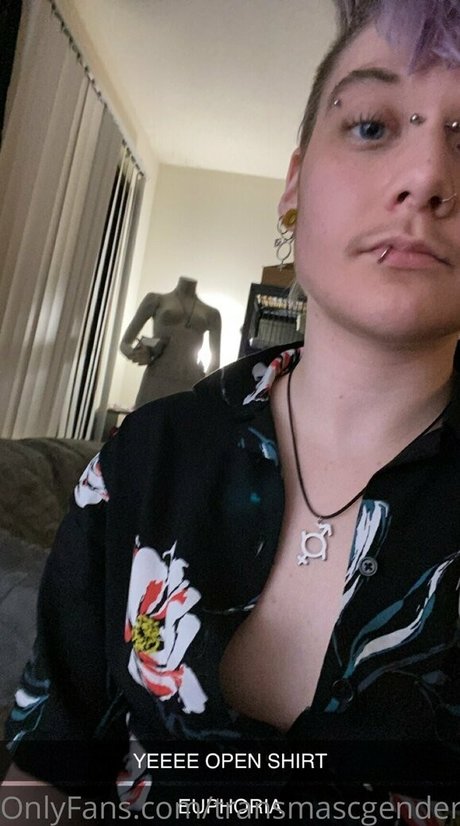 explicit enby pics onlyfans