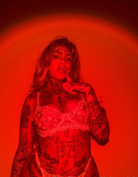 tiuhmariuh onlyfans porn